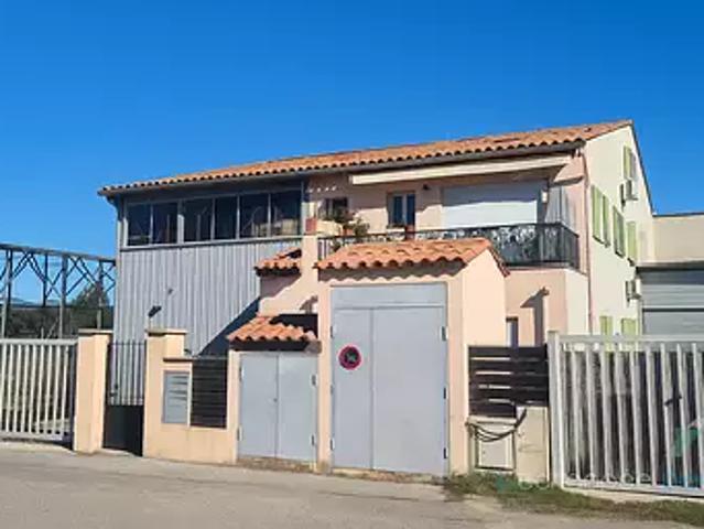 La Croix Valmer 83420 Achat / Vente divers 10 pièces