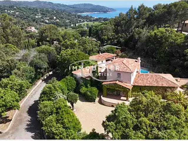 La Croix Valmer 83420 Achat / Vente maison 6 pièces t6 piscine