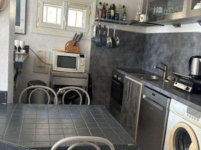 La croix Valmer, proche centre, avec vue mer, dans une villa d