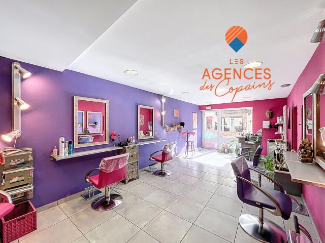 LA CRAU, FOND DE COMMERCE SALON DE COIFFURE AVEC LOGEMENT T2