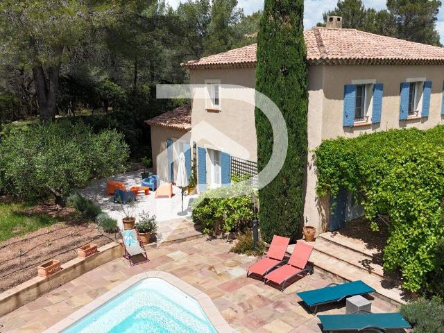 LA CRAU LE COLLET LONG PROPRIETE DOMINANTE 155M² GARAG