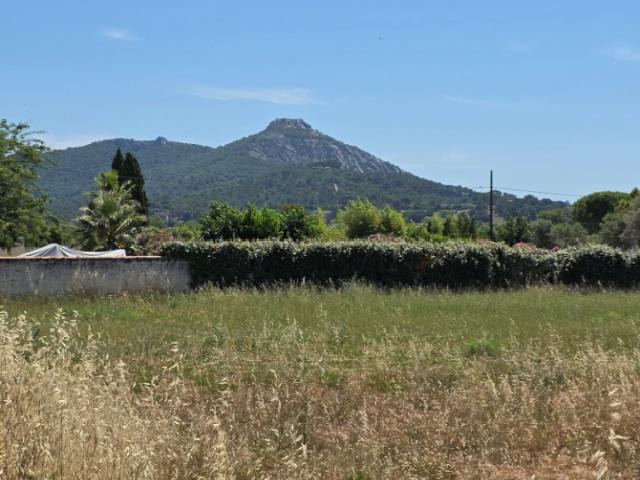 La Crau Vente Terrain 83