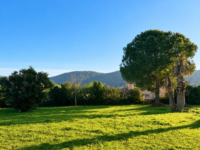 La Crau Vente Terrain 83