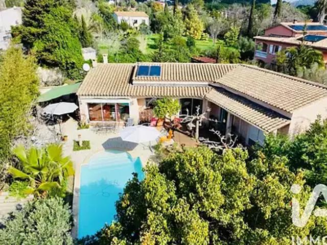 La Crau 83260 Achat / Vente maison 5 pièces t5 parking
