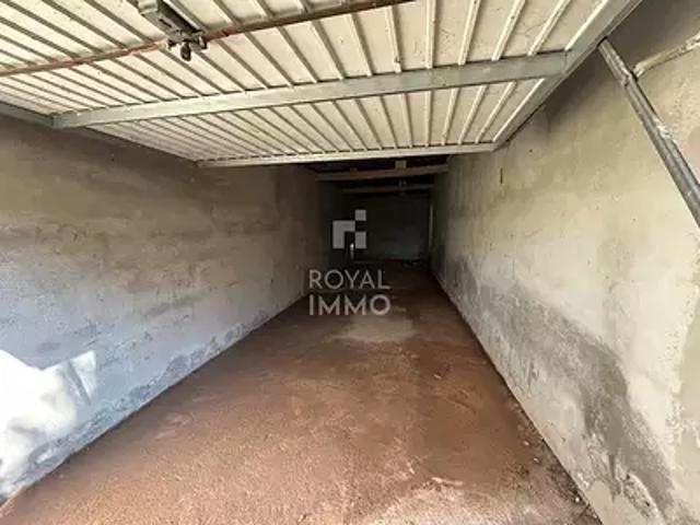 La Crau 83260 Location parking