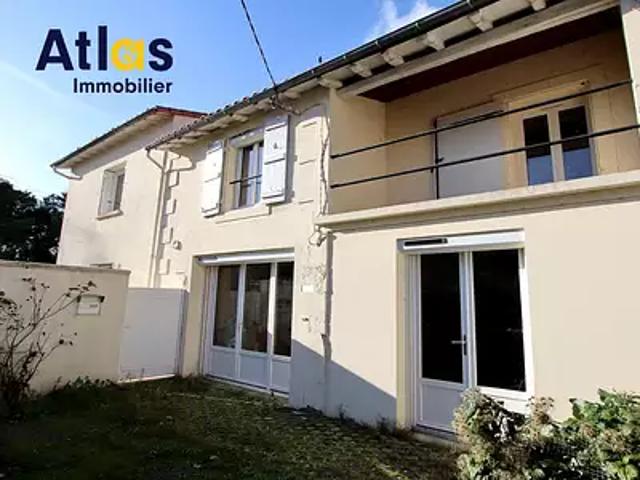La Crèche 79260 Achat / Vente maison 4 pièces t4 au dernier étage terrasse
