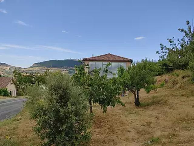 La Cresse 12640 Achat / Vente maison 3 pièces t3 au dernier étage terrasse