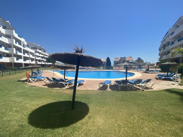 La Duquesa, Costa del Sol. 2 Dormitorios, 2 Baños, Construid. 80m² Manilva
