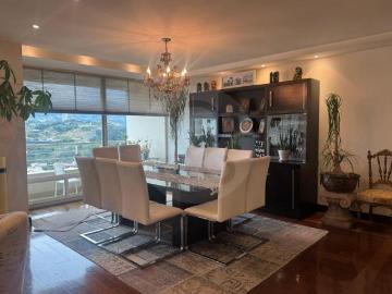 La Enramada: Departamento en venta en Lomas Country Club