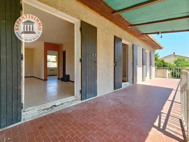 LA FARE Maison T4 sur 360m² de terrain à rénover