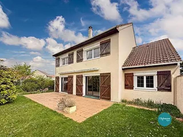 La Ferté Alais 91590 Achat / Vente maison 6 pièces t6 au dernier étage terrasse