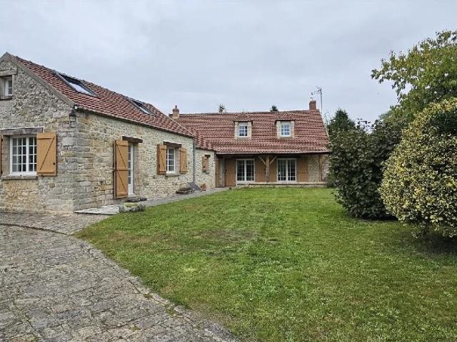 Videlles Village proche La Ferte ALAIS 154m² Videlles