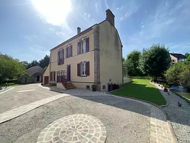 La Ferté Bernard 72400 Achat / Vente maison 10 pièces t10 au dernier étage