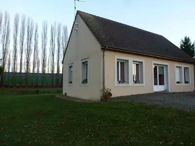 La Ferté Bernard 72400 Location maison 4 pièces t4 au dernier étage cave