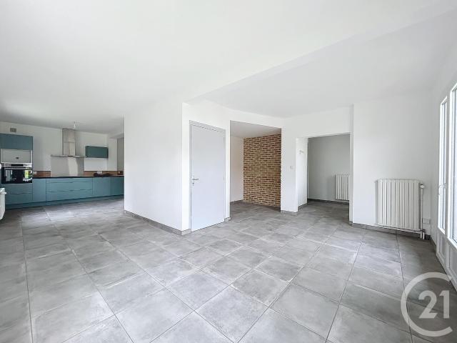 La Ferté Hauterive Location Maison 03