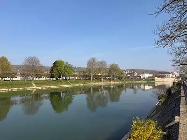 La Ferté sous Jouarre 77260 Achat / Vente appartement 3 pièces t3 cave