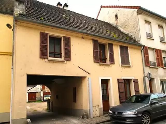 La Ferté sous Jouarre 77260 Achat / Vente maison 4 pièces t4 au dernier étage