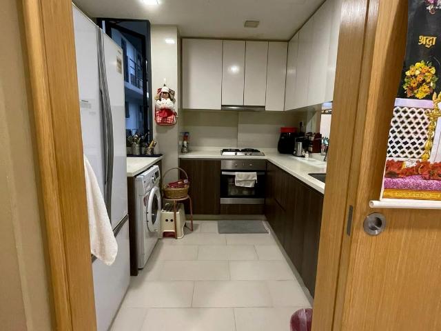 La Fiesta D19, Condominium