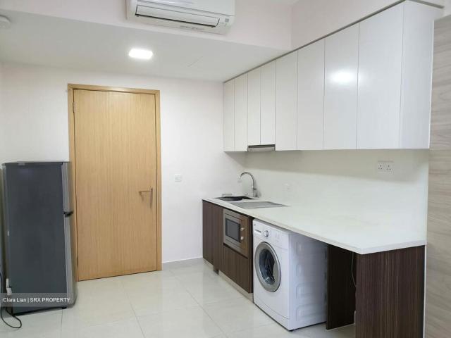 La Fiesta D19, Condominium
