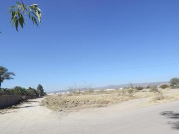 LA FIRMA REAL STATE VENDE TERRENO HABITACIONAL PARA DESARROLLO AL NORTE DETRAS DE RANCHO SAN MIGUEL