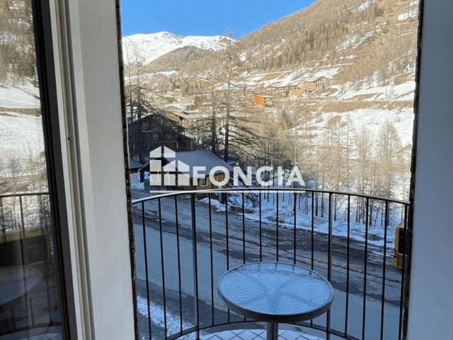 LA FOUX CENTRE STATION, STUDIO 14 M2 EN ETAGE AVEC TRES JOLIE VU