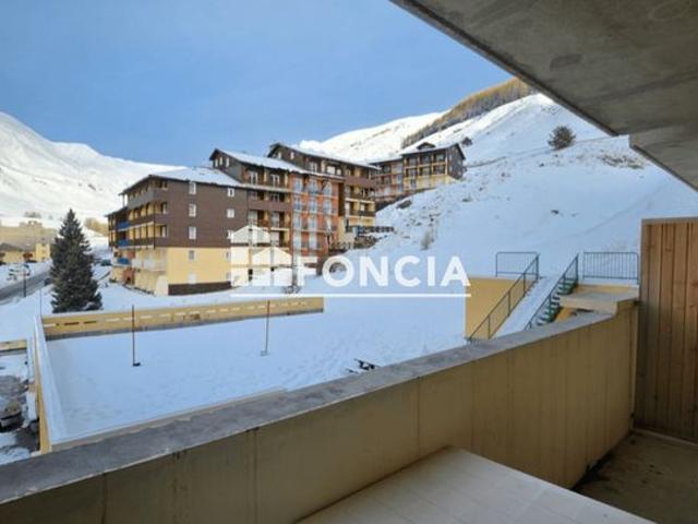 La foux, residence aux pieds des pistes, confortable t3 offrant une superbe sur le domaine skiable depuis sa grande terrasse, 2 chambres 6/8p a voir