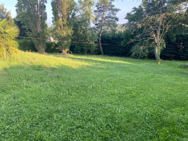 La Fouillouse terrain de 800m2 119.000€