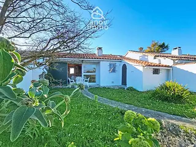 La Flotte 17630 Achat / Vente maison 2 pièces t2 jardin