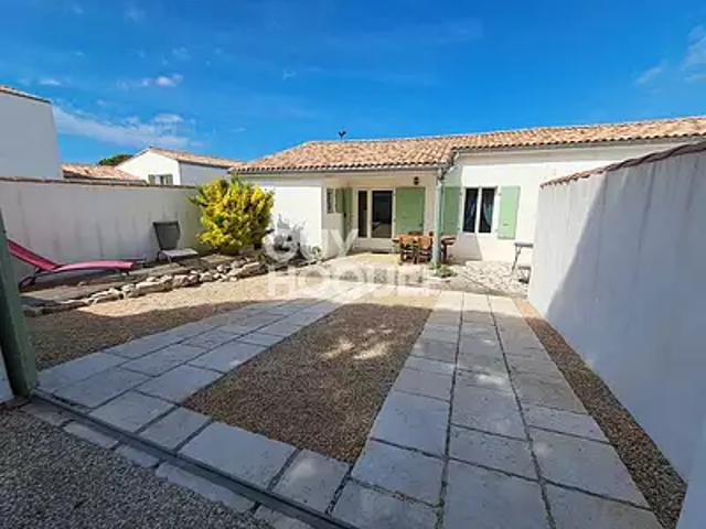 La Flotte 17630 Achat / Vente maison 4 pièces t4 au dernier étage terrasse