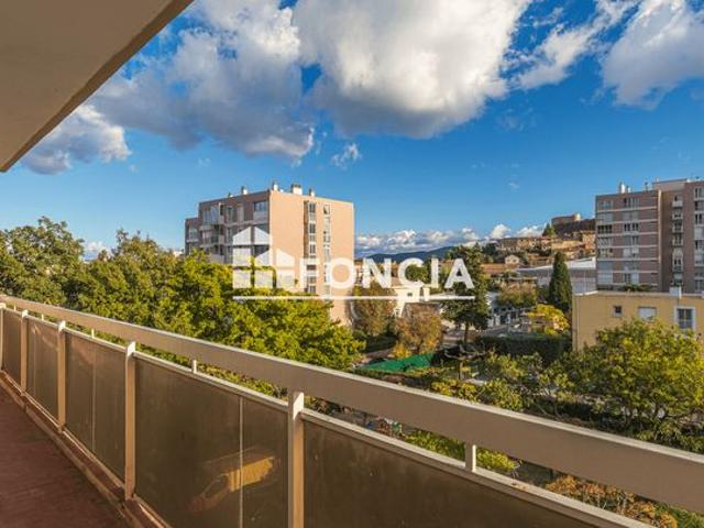 La Garde, appartement T4 de 93m2 avec parking