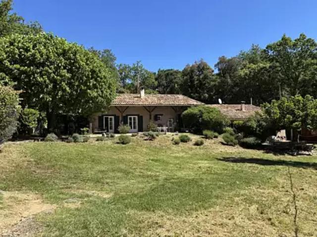 La Garde Freinet 83680 Achat / Vente maison 10 pièces t10 piscine