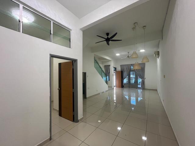 LA Garden Bandar Jaya Putra Double Storey Terrace House Mount Austin