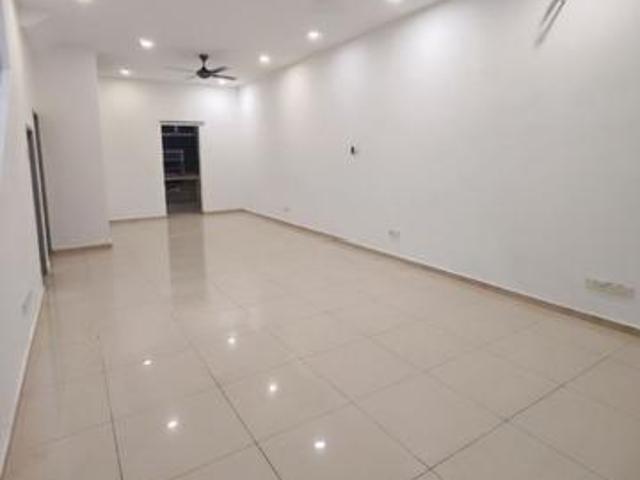 LA Garden JP Perdana Austin for Rent