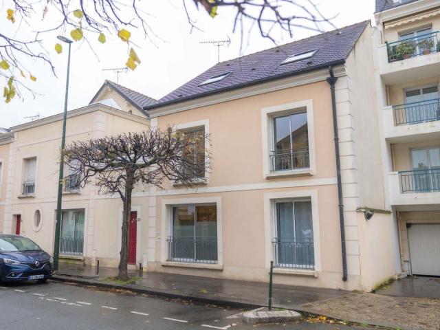 La Garenne Colombes Location Appartement 92