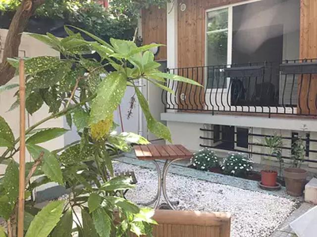 La Garenne Colombes 92250 Achat / Vente appartement 2 pièces t2 au dernier étage