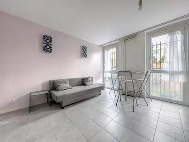 La Garenne Colombes 92250 Achat / Vente appartement 2 pièces t2 cave