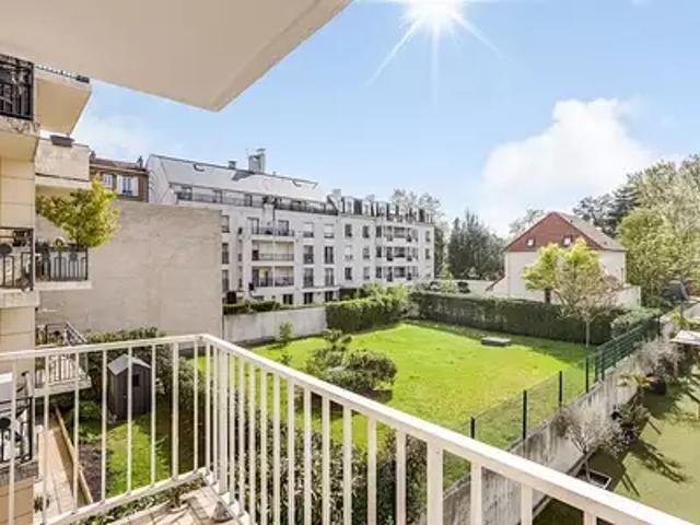 La Garenne Colombes 92250 Achat / Vente appartement 3 pièces t3 cave balcon
