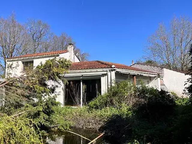 La Garnache 85710 Achat / Vente maison 6 pièces t6 au dernier étage