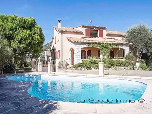 La Gaude 06610 Achat / Vente maison 7 pièces t7 piscine