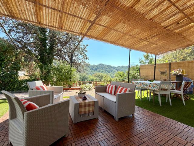LA GAUDE BAS DE VILLA 3 Pièces avec terrasse et parking