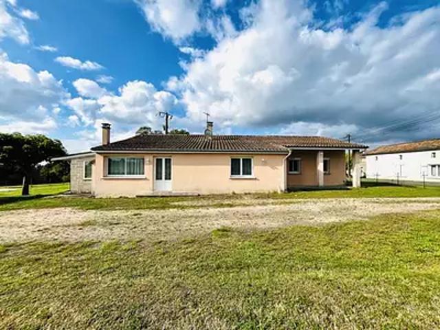 La Genétouze 17360 Achat / Vente maison 4 pièces t4 parking