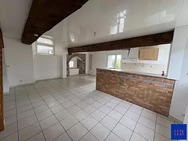 La Graverie 14350 Location maison 4 pièces t4 au dernier étage