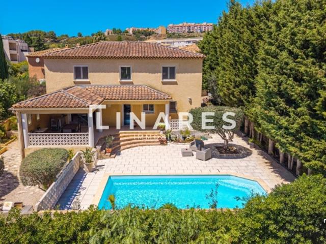 LA GRACIEUSE Villa T4 de 165m² Piscine Parcelle 604m² 13013 La Batarelle