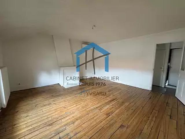 La Grand Croix 42320 Location appartement 3 pièces t3 au dernier étage