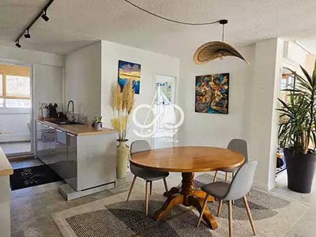 La Grande Motte 34280 Achat / Vente appartement 3 pièces t3 au dernier étage