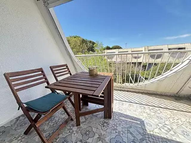 La Grande Motte 34280 Achat / Vente appartement 1 pièce t1 au dernier étage terrasse