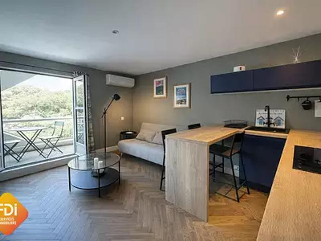 La Grande Motte 34280 Achat / Vente appartement 2 pièces t2 au dernier étage