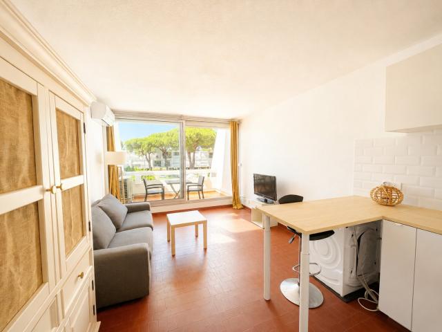 La Grande Motte Studio meublé de 24m2 dans le quartier du ponant