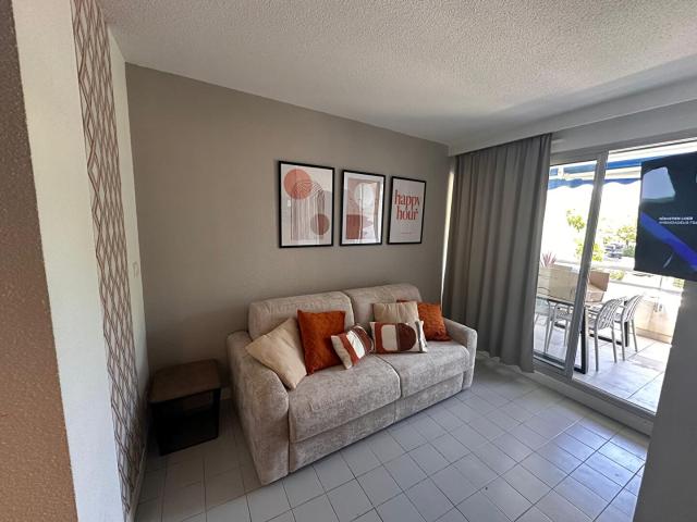 LA GRANDE MOTTE T2 meublé de 26 m² avec terrasse