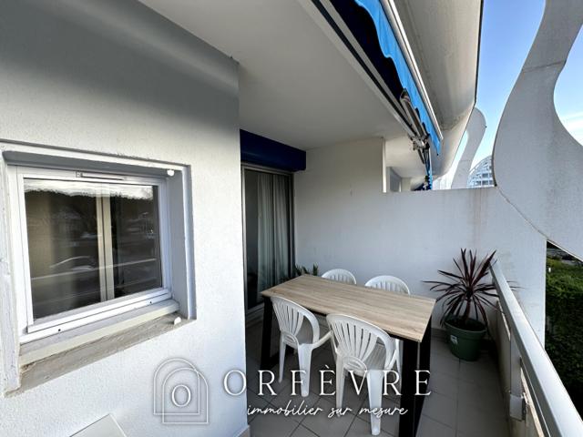 LA GRANDE MOTTE T2 meublé de 30 m2 avec terrasse